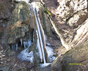 Водопад Копье или Желоб